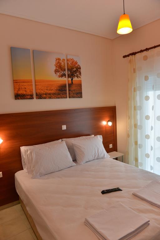 Mideia Hotel Livadeia Room photo